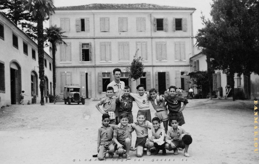 VILLE D ORAN CHATEAU DE LERIET 1955 D ANTOINE OLIVARES.JPG